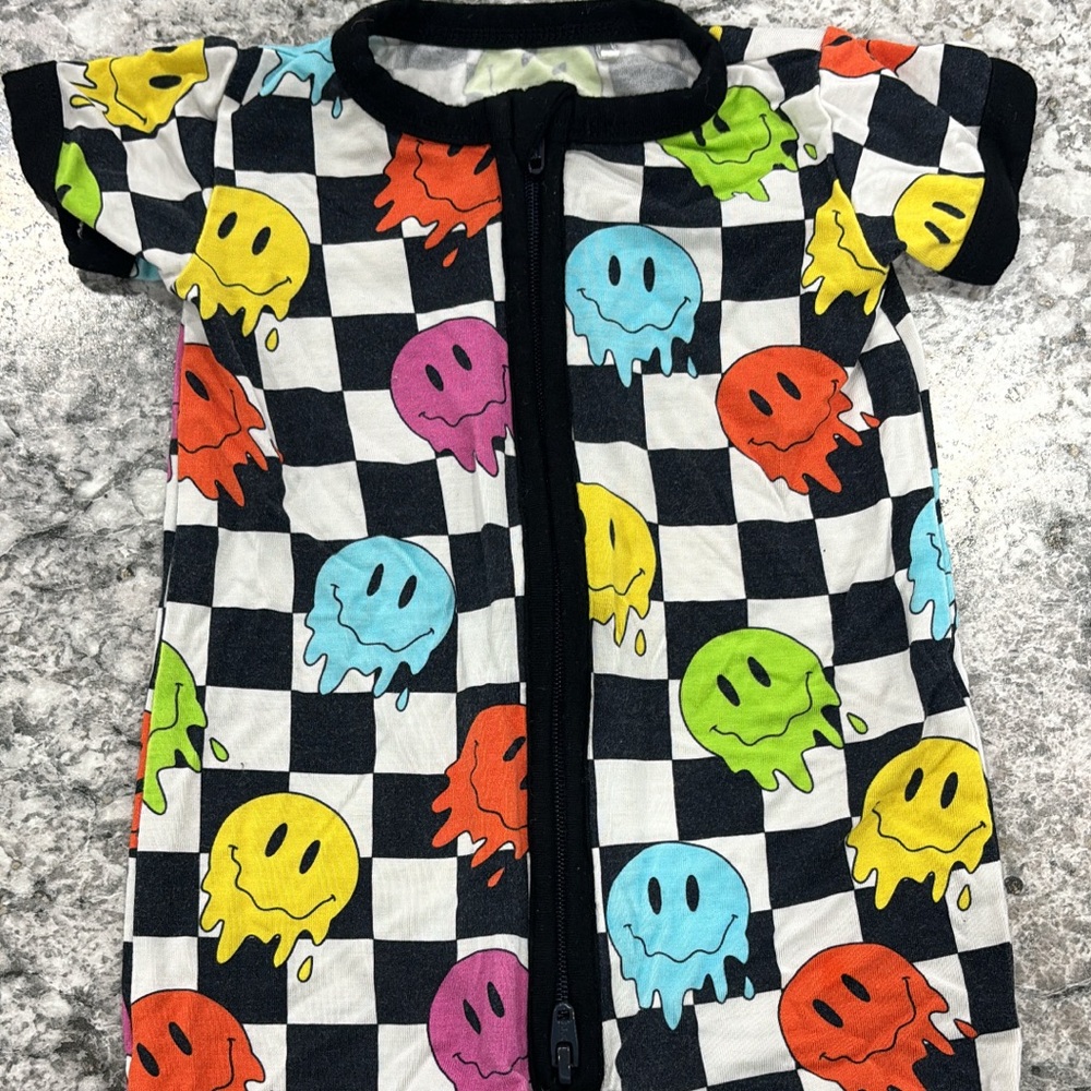 Colorful Smiley Checkered Bamboo Shorty